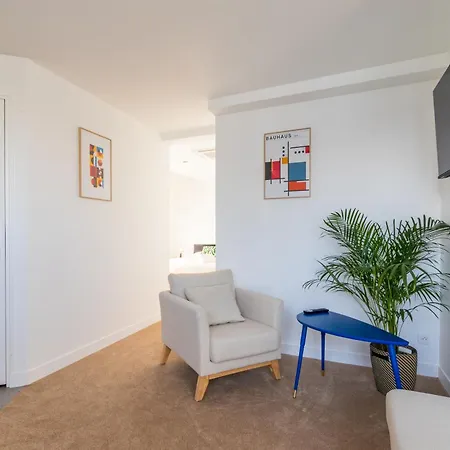 Houat - Lumineux Apartman